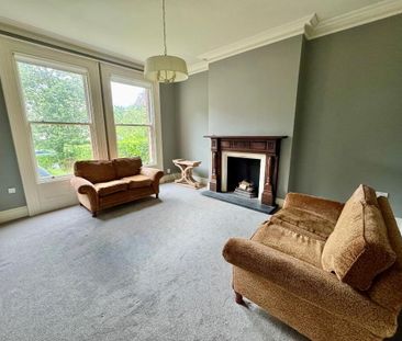 3 Windsor Park, Belfast, BT9 6FQ - Photo 2