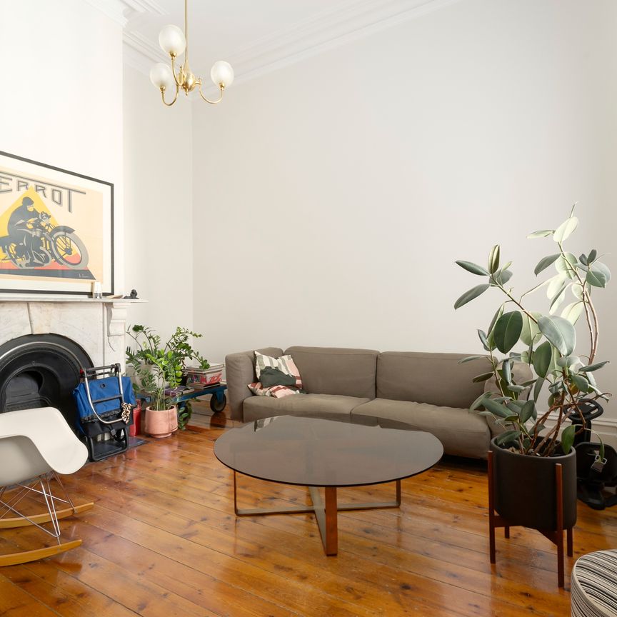 221 Canterbury Road, St Kilda West VIC 3182 - House For Rent | Domain - Photo 1