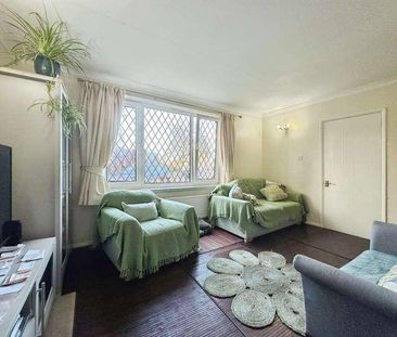 Broad Street, Guildford, Surrey, GU3 - Photo 3