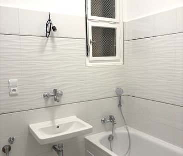 Pronájem bytu 1+1 v osobním vlastnictví 55 m², Praha 8 - Libeň - Photo 4