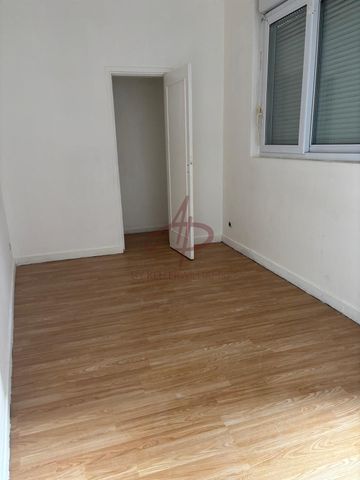 Location Appartement 2 pièces 50m² TOURCOING 59200 - Photo 4