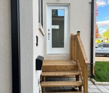 For Lease - 32 Cadorna Avenue Unit# 1, Toronto, Ontario - Photo 2