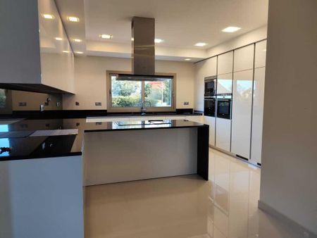 6 Bedroom House with swimming pool, Quinta da Beloura, Sintra - Photo 5