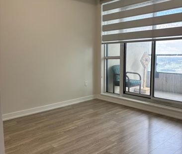 For Lease - 4085 Parkside Village Drive Unit# 2105, Mississauga, On... - Photo 5