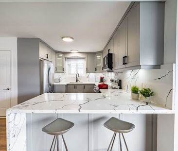 For Lease - 870 Modlin Road, Pickering, Ontario - Photo 6