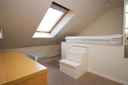 6 bedroom Student Maisonette to rent in Bayswater Road, Jesmond, Newcastle upon Tyne - Photo 2