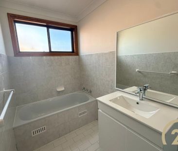 3 Bedroom Home&comma; in a Prime Location&excl; - Photo 3