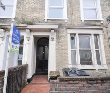 Ashburnham Road, Bedford - Photo 4