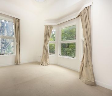 2 bedroom detached house to rent - Photo 2