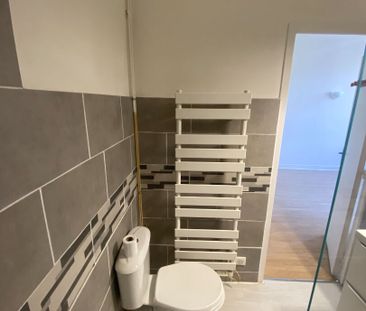 Location Appartement 1 pièce 26m² - Photo 3