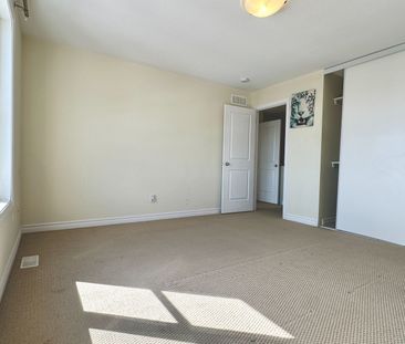 For Lease - 522 Clearbrook Drive, Barrhaven, Ontario - Photo 3