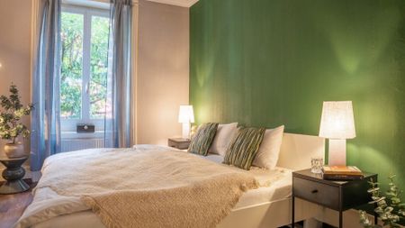 TOWNHOUSE-FEELING - APPARTEMENT DE 3,5 PIÈCES AVEC JARDIN À ZURICH SEEFELD - Foto 2