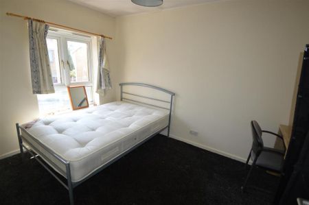 3 bedroom house to rent - Photo 3