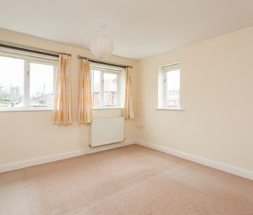 Manor Road, Easingwold, York YO61 - Photo 6