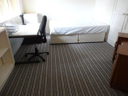 4 bedroom house share to rent - Photo 1