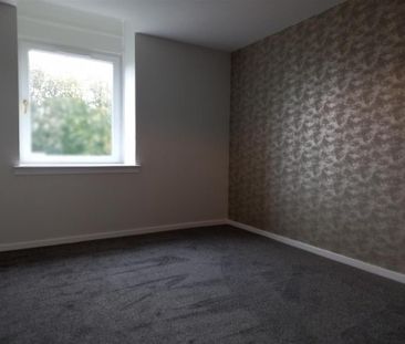 2 bedroom maisonette to rent - Photo 4