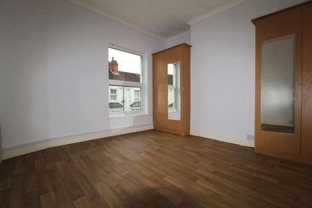 Carrington Street, Hull, HU3 - Photo 4