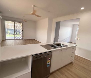 51 Merryvale Circuit Lilywood - Photo 4