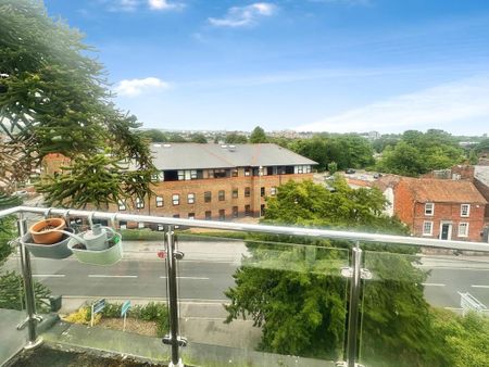 2 bedroom apartment to rent - Photo 2