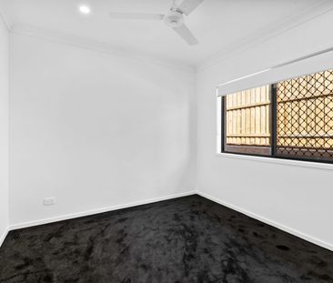 22 Oxford Drive, Flagstone, Qld 4280 - Photo 4