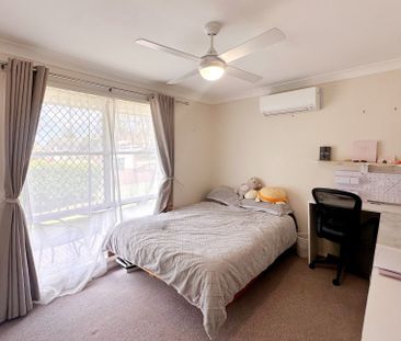 Well Presented Villa in Quiet Complex - Photo 3