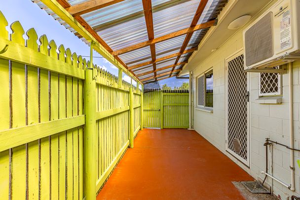 1/17 Sherriff Street, Hermit Park QLD 4812 - Apartment For Rent | Domain - Photo 1