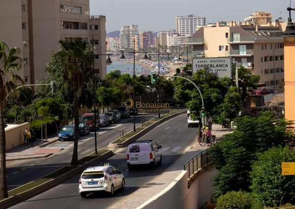 Beautiful apartment for rent from 01/11/2024 - 30/12/2024 and from 01/04/2025 - 30/06/2025- with sea views in Fuengirola