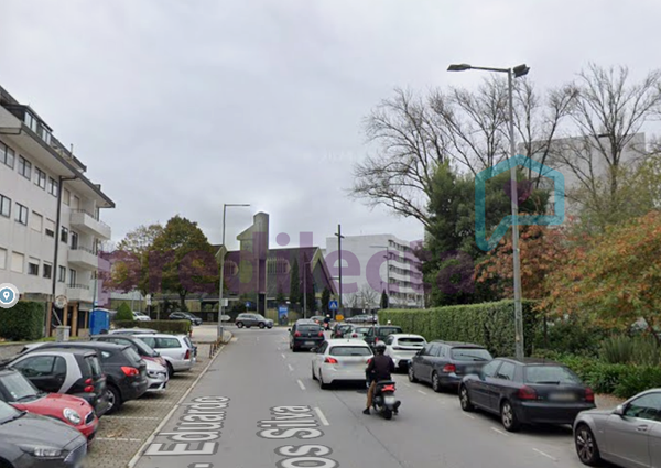 Apartamento T2+1 em Porto