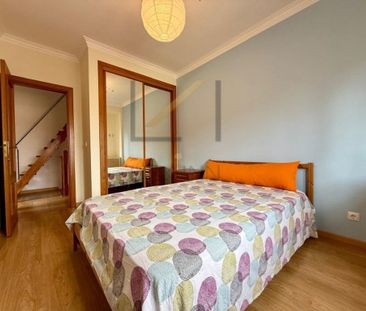 Luxury Semidetached House for rent in Cascais e Estoril, Portugal - Photo 4