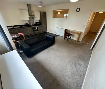 1 bedroom apartment to rent - Photo 2