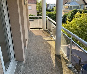 Location Appartement 3 pièces 61m² - Photo 2