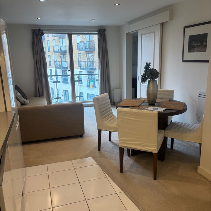 1 Bed Flat, Reed House, SW19 - Photo 1