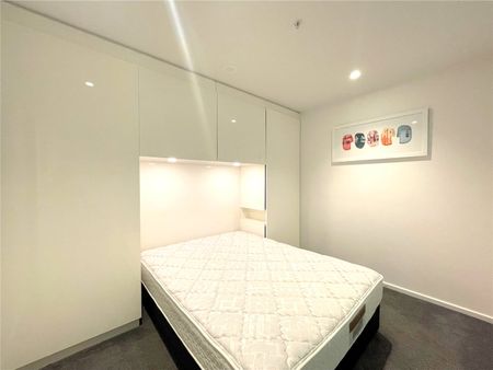 3303/151 City Road - Photo 4