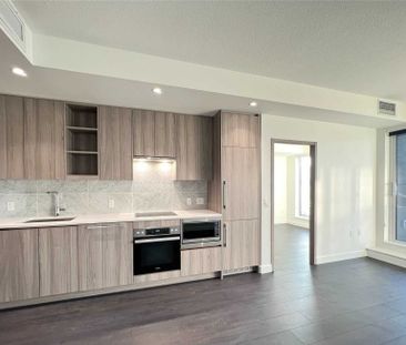 For Lease - 95 Mcmahon Drive Unit# 710, Toronto, Ontario - Photo 1
