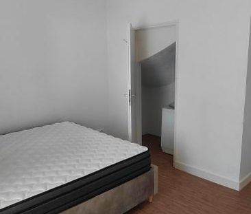 Location Appartement 1 pièce 24m² ANGERS 49100 - Photo 2