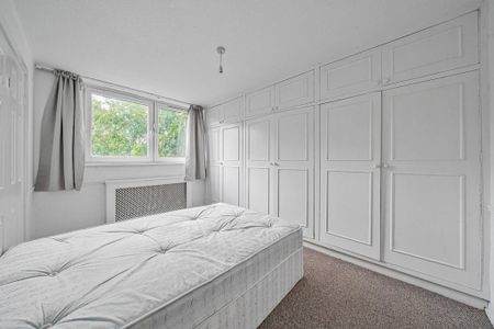 4 bedroom maisonette to rent - Photo 3