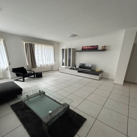 2.5 Zimmer, 74 m², 3. Stock - Foto 5
