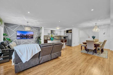 For Lease - 5 Francesco Street, Brampton, Ontario - Photo 2