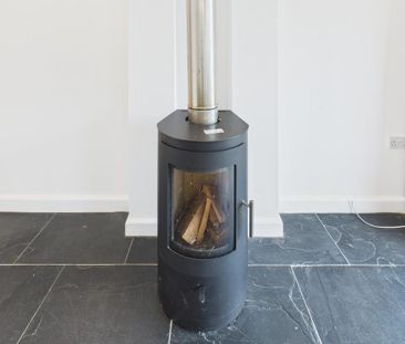 3 bedroom terraced house to rent - Photo 4