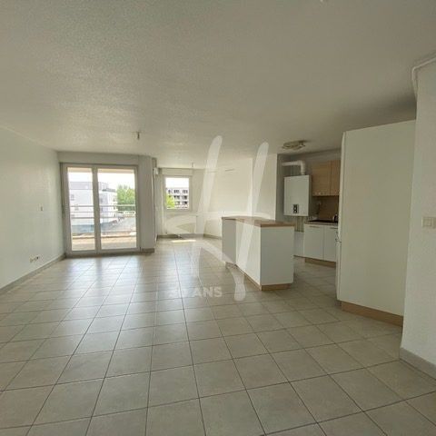 Location Appartement 4 pièces 92m² LONGEVILLE LES METZ 57050 - Photo 1