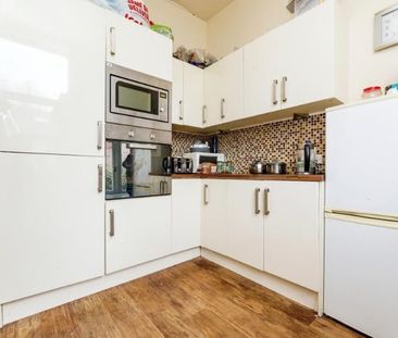 Room in a Shared House, Sheffield, S5 - Photo 2