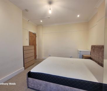 House share to rent - Photo 1