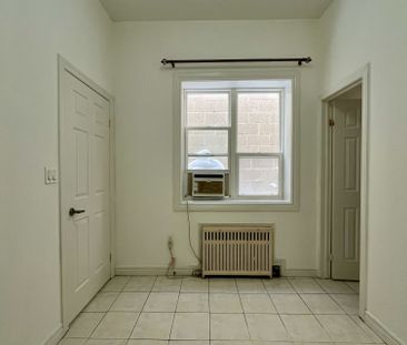 For Lease - 274 Coxwell Avenue Unit# 2, Toronto, Ontario - Photo 6