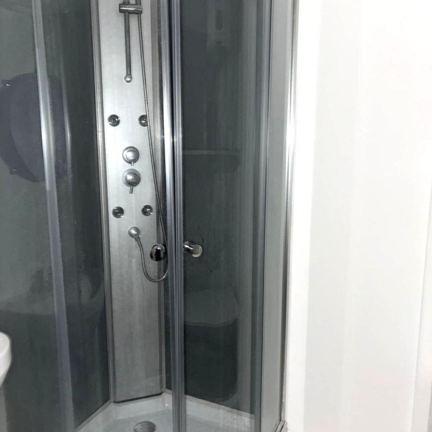 Location Appartement 1 pièce 12m² VALENCE 26000 - Photo 1