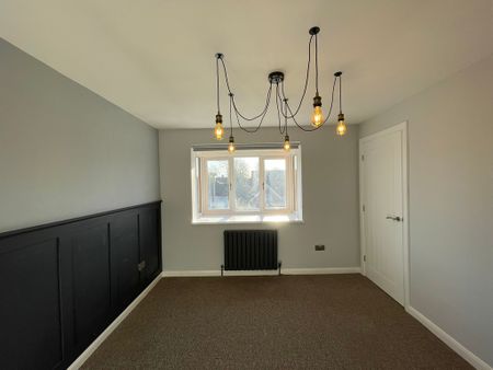 2 bedroom Detached House to let - Photo 4