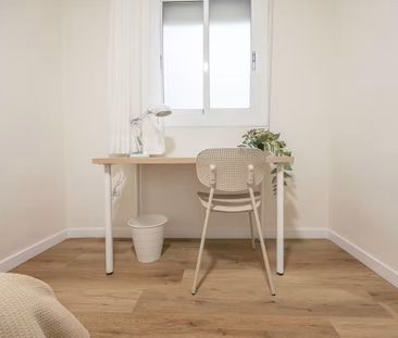 Carrer de l'Escultor Josep Capuz, Valencia, Valencian Community 46004 - Foto 6