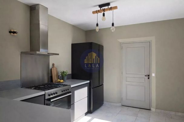 A LOUER - CÉLONY – MAISON FAMILIALE AVEC PISCINE - Photo 1