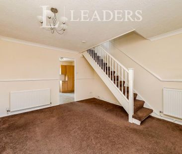 2 bedroom terraced house to rent - Photo 4