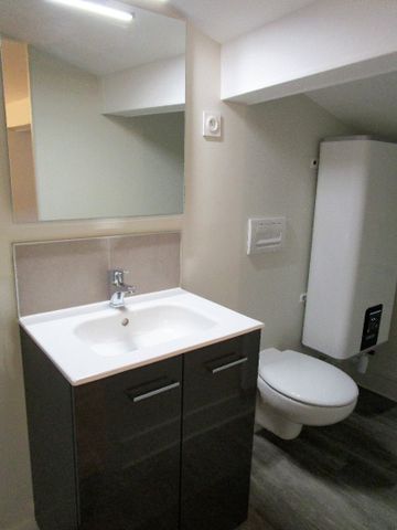 Location Maison 2 pièces 35m² JARNAC 16200 - Photo 5