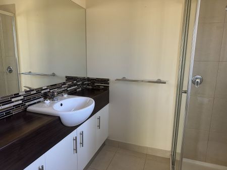 13 Rankins Lane Eaglehawk VIC - Photo 3